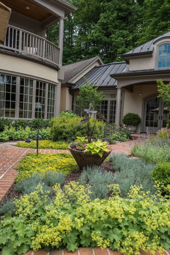 Landscape Plantings Brick Walkways