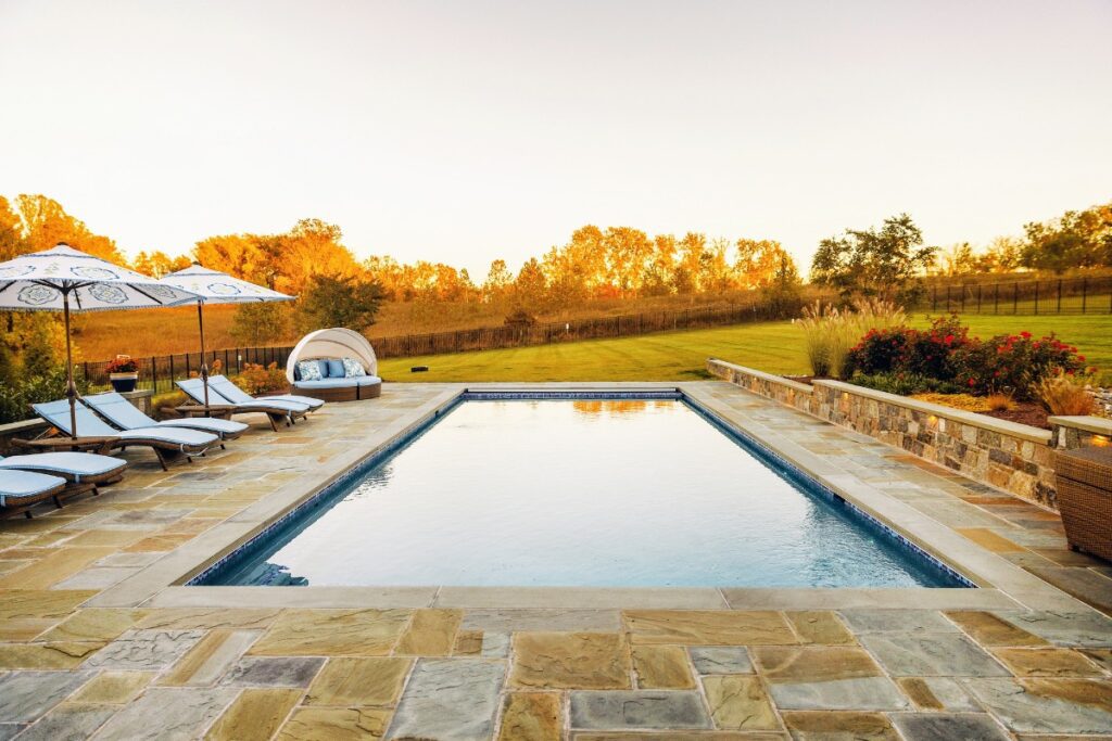 Clearwater Landscape & Nursery Hardscape Swimming Pool & Spa Flagstone Patio Stone Retaining Wall